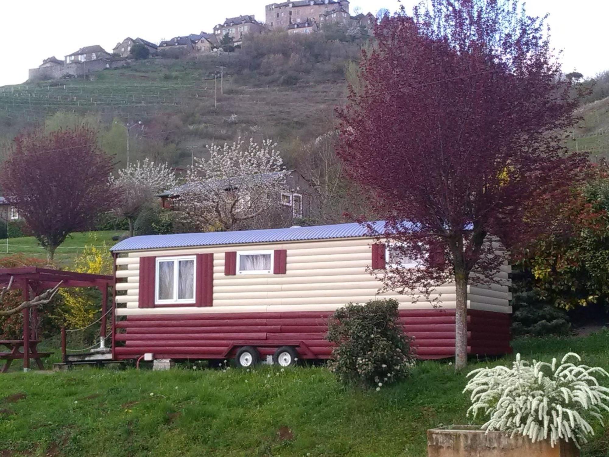 La Fregiere Chalets Clairvaux-d'Aveyron ภายนอก รูปภาพ